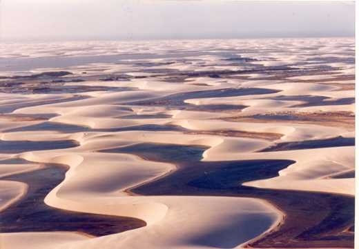 Ngắm "sa mạc biển" Lencois Maranhensses đầy lý thú